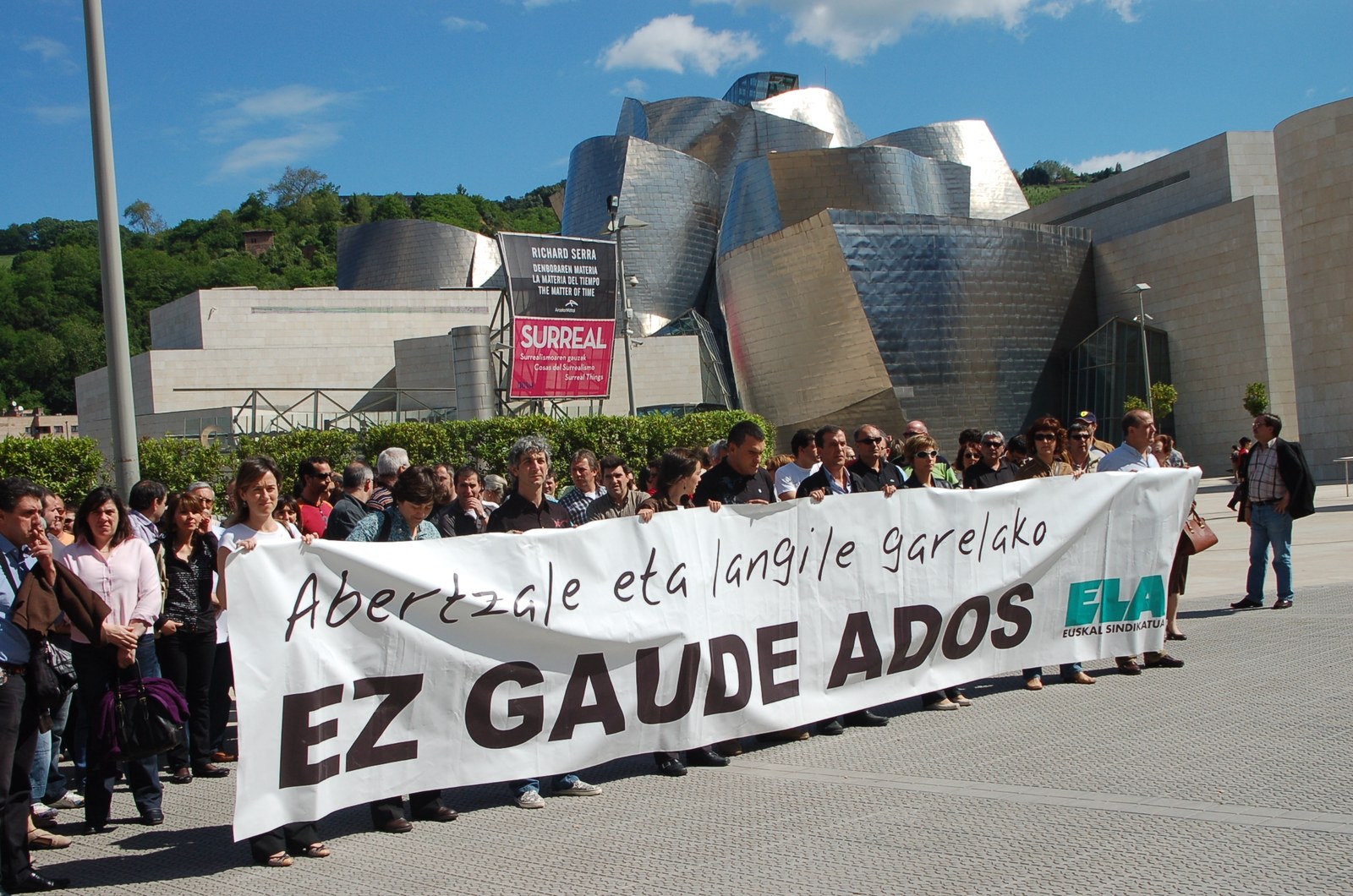 Legutioko atentatua gaitzesteko elkarretaratzea