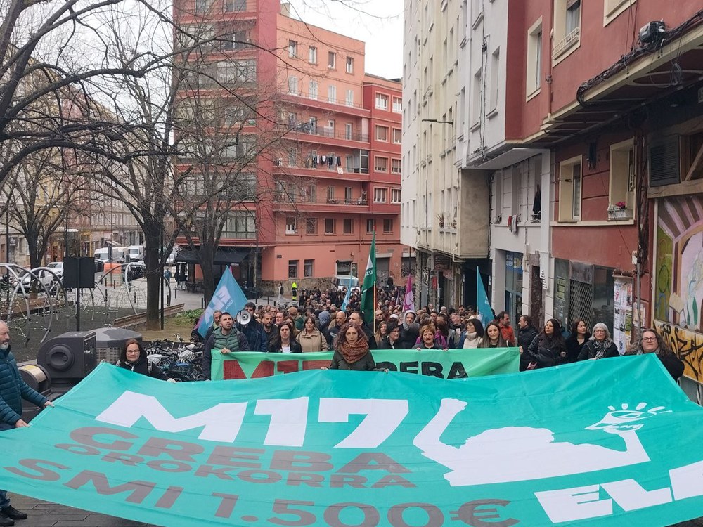 M17rako giroa girotzen