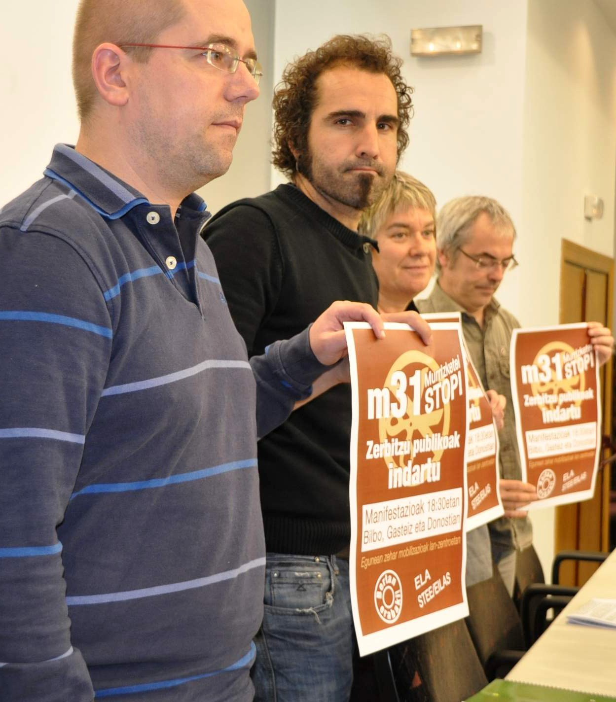 Maiatzaren 31an itxialdiak eta manifestazioak egingo dituzte zerbitzu publikoetako langileek