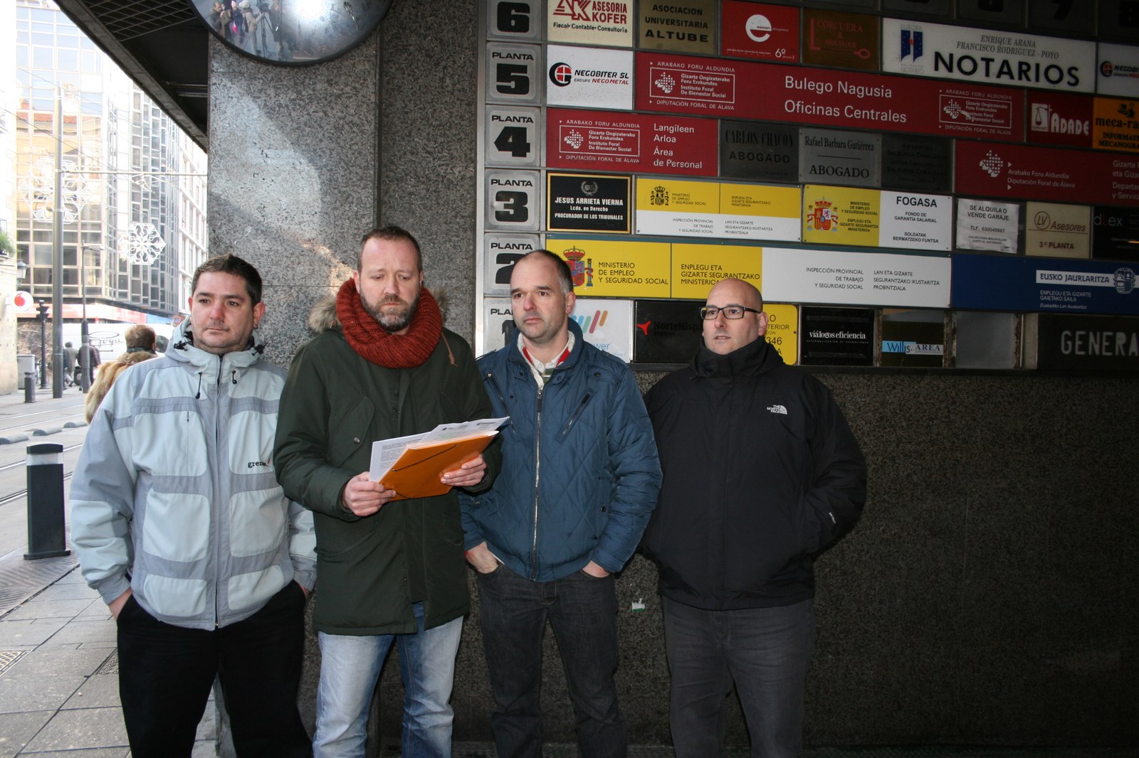 Mercedeseko kontratazioetako iruzurraren aurrean Lan Ikuskaritza mutu