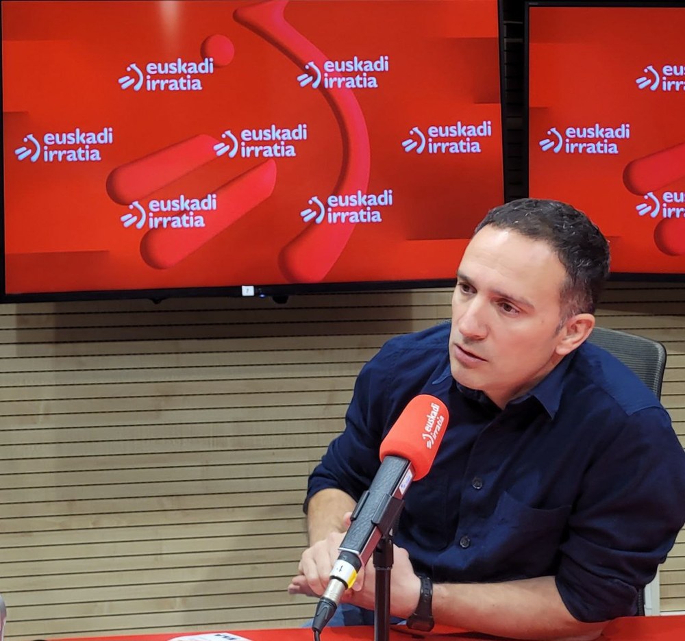 Mitxel Lakuntza: “ELAk ez du sasi-akordiorik sinatuko Hezkuntzan”
