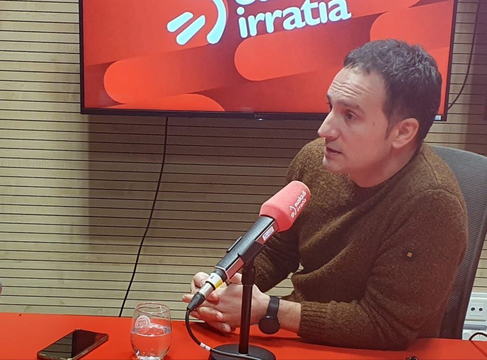 Mitxel Lakuntzak ziurtatu du grebei esker zabaldu dela euskal langile publikoen baldintzak hemen negoziatzeko aukera