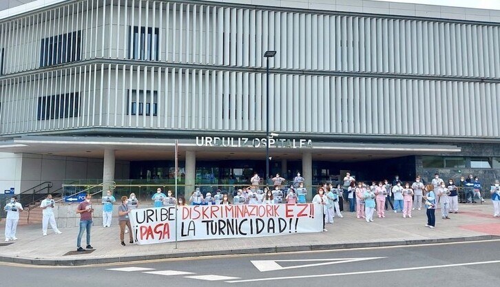 Mobilizazioak berriro esertzera behartu du Osakidetza, Uribe ESIko langileen lan baldintzak negoziatzeko