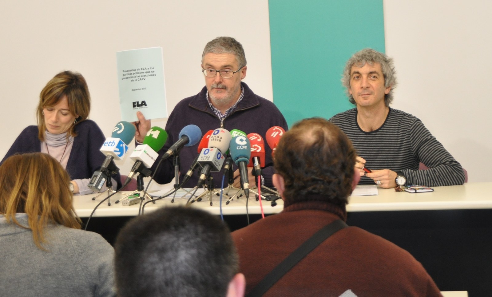 Muñoz: “Egungo baldintzetan ez dago inolako aukerarik elkarrizketa sozialari ekiteko”