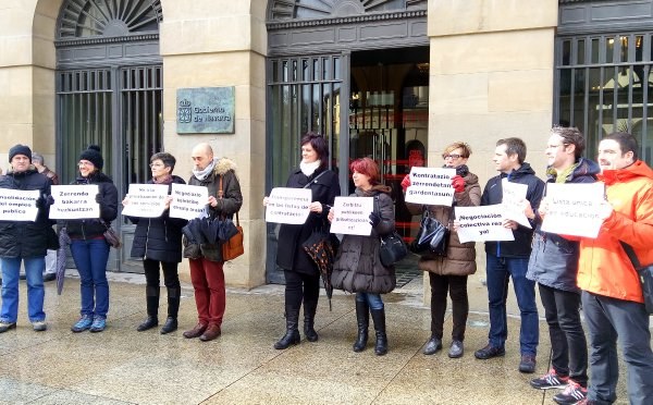 Nafarroako Administrazioko langileentzako errebindikazioak aurkeztu ditu ELAk