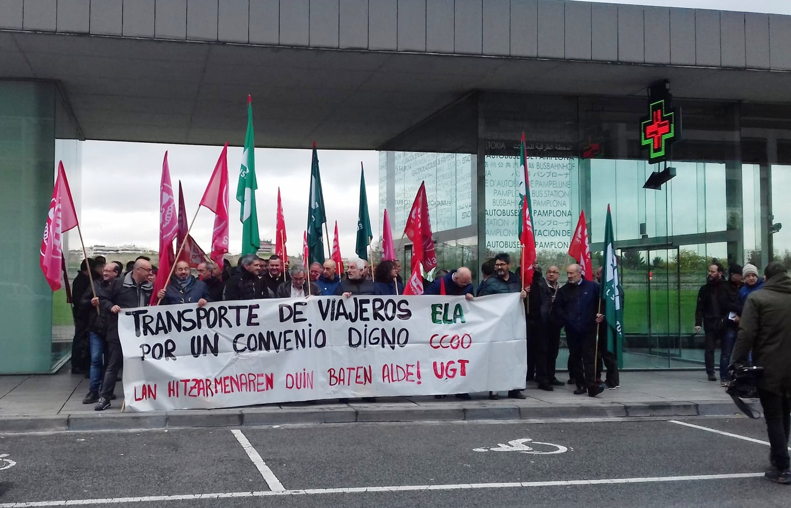 Nafarroako bidaiarien garraioan, erantzun zabala bi orduko lanuztean