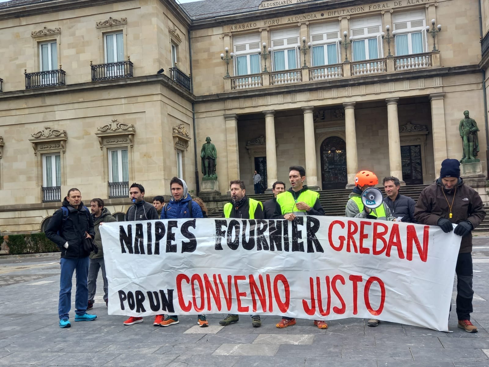 Naipes Heraclio Fournieren langileen %90 batu da hirugarren greba egun arrakastatsura