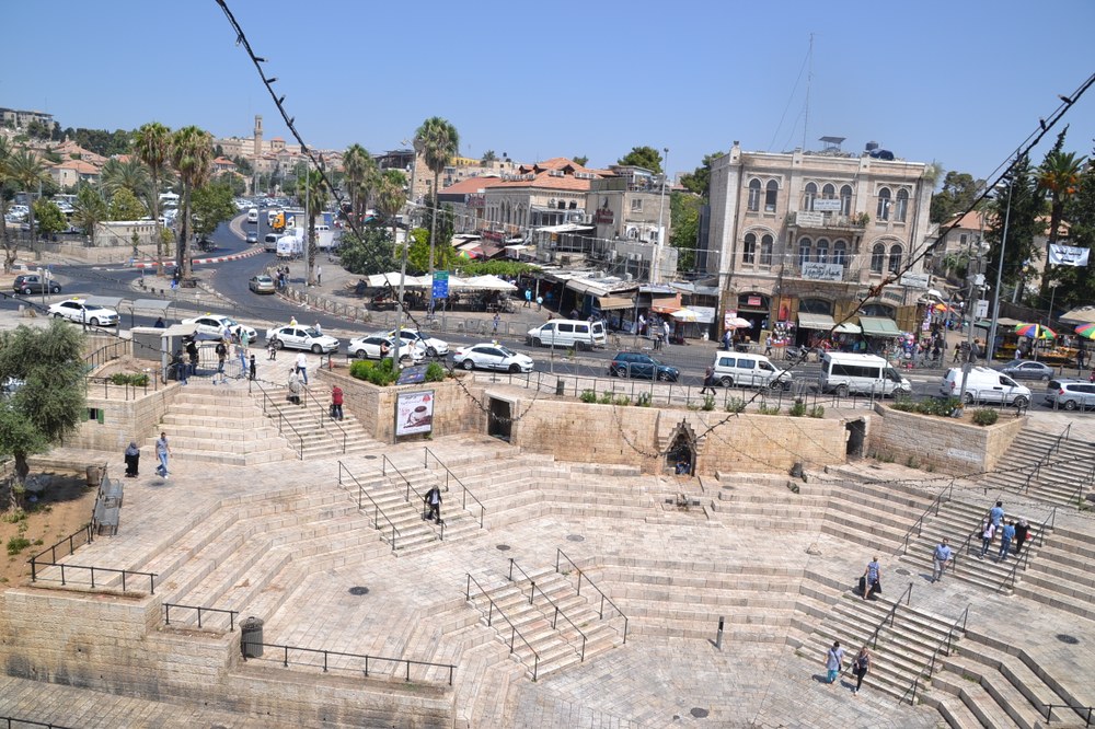 Palestinako enbaxadoreak eskerrak eman dizkio CAFeko batzordeari, TransJerusalem proiektutik CAF erretiratzeko egin dituen ahaleginengatik