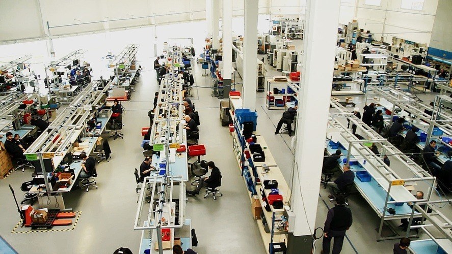 Patronalak uko egin dio  lehen hitzarmen sektorialaren negoziazioa hasteari