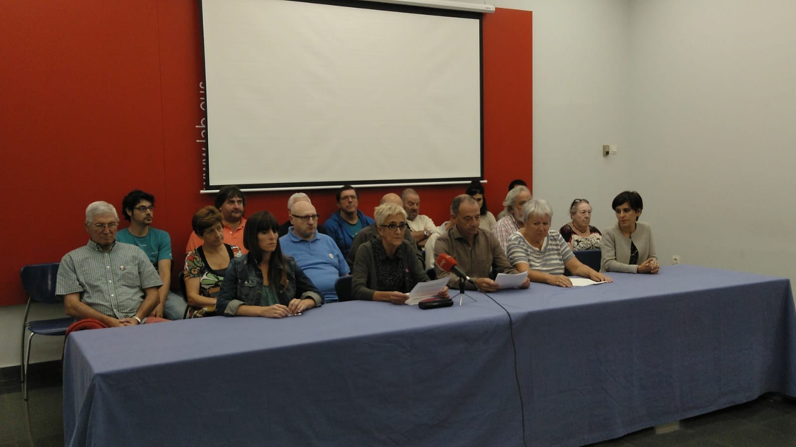 Pertsona Nagusien Nazioarteko Egunean pentsio publikoak defendatuko ditugu kalean