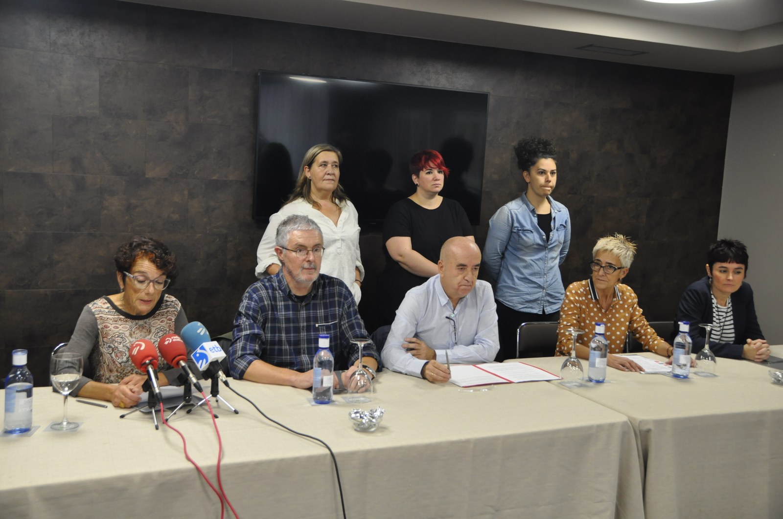 Datorren larunbaterako Orain Presoak giza ekimenak deitutako manifestazioarekin bat egin du ELAk