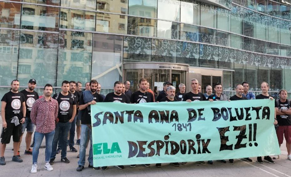 Santa Ana Boluetako (Molycop) langileek Industria Sailari eskatu diote deslokalizazioaren aurka beren enpleguak defendatzea