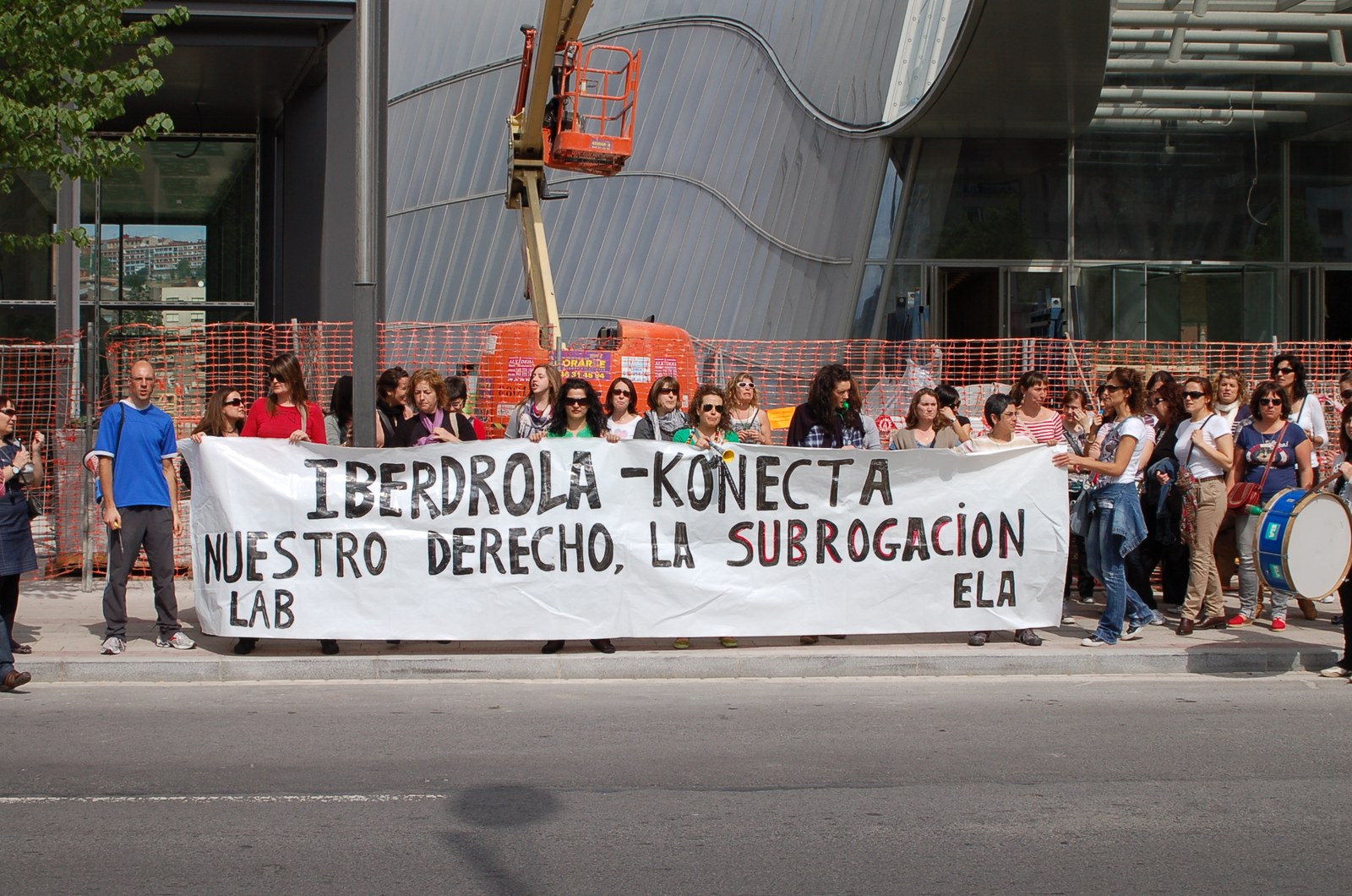 Seigarren greba eguna Konecta BTO enpresan kaleratzeen aurka