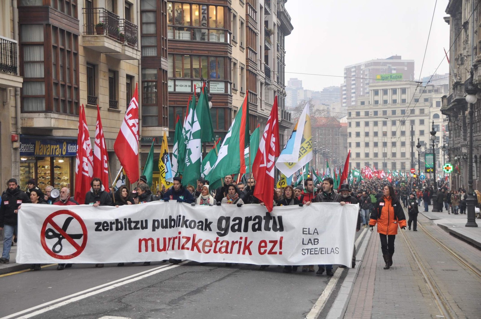 Zerbitzu publikoetan deitutako lau ordutako lanuzteak jarraipen zabala izan du