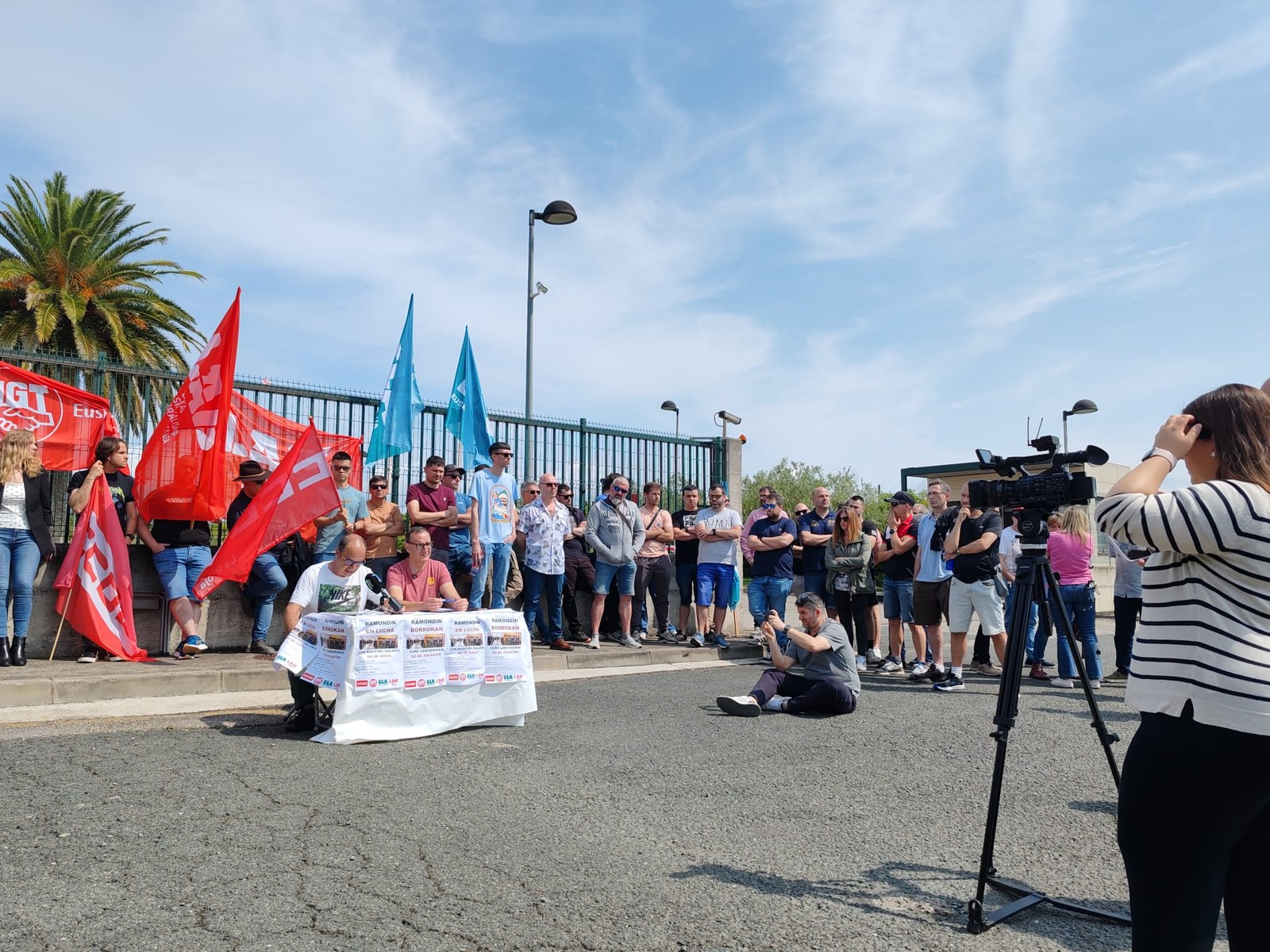 Greba ekainaren 18an, soldatak izoztearen aurka Greba ekainaren 18an, soldatak izoztearen aurka