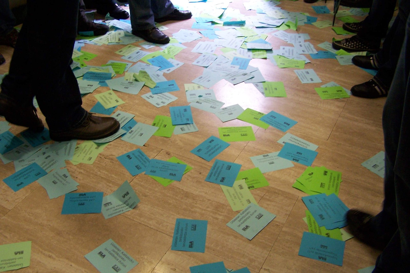 Udalhitzen lan hitzarmena negoziatzearen aldeko mobilizazioek darraite