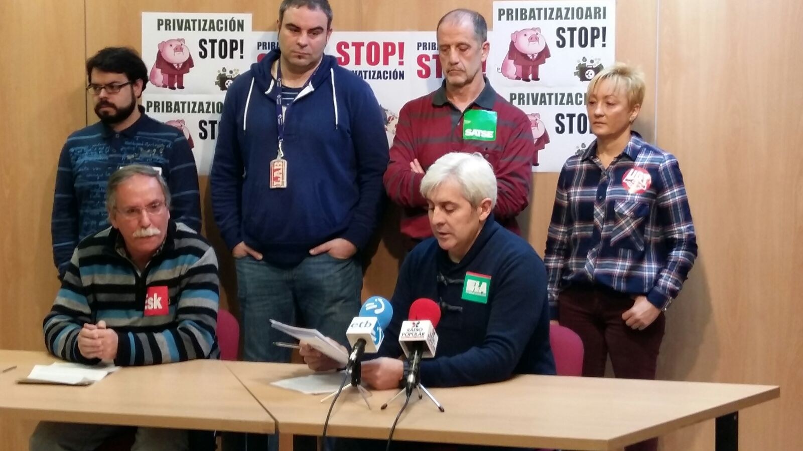 Urdulizeko ospitalea %100 publikoa izan dadila eskatu dute sindikatuek