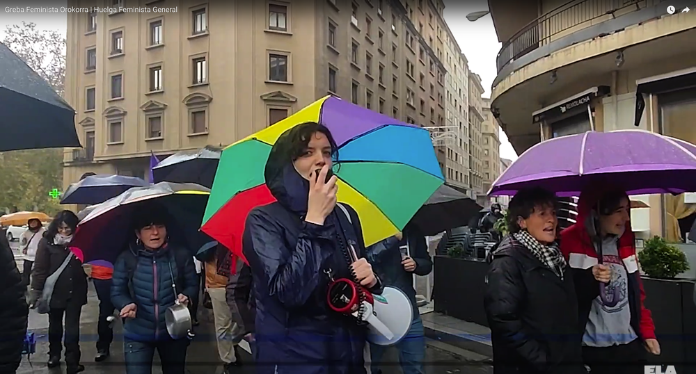 BIDEOA| Zaintza sistema publiko baten alde bete ditugu kaleak