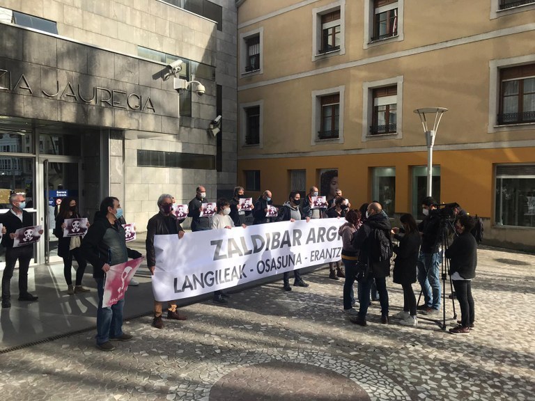 Zaldibar Argitu eta Euskal Herriko Eskubide Sozialen Karta Zaldibarko hondamendiaren kasutik kanpo utzi dute