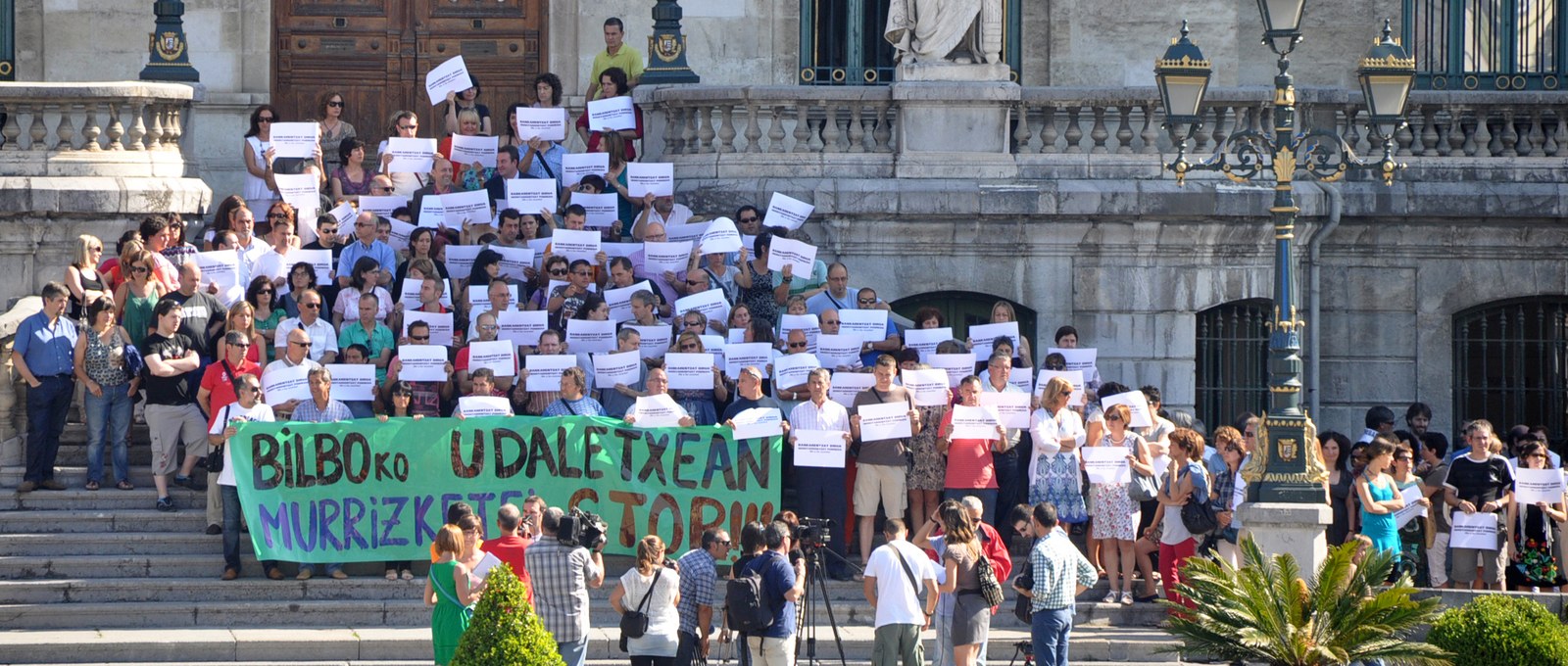 Zerbitzu publikoetako langileen elkarretaratzeak
