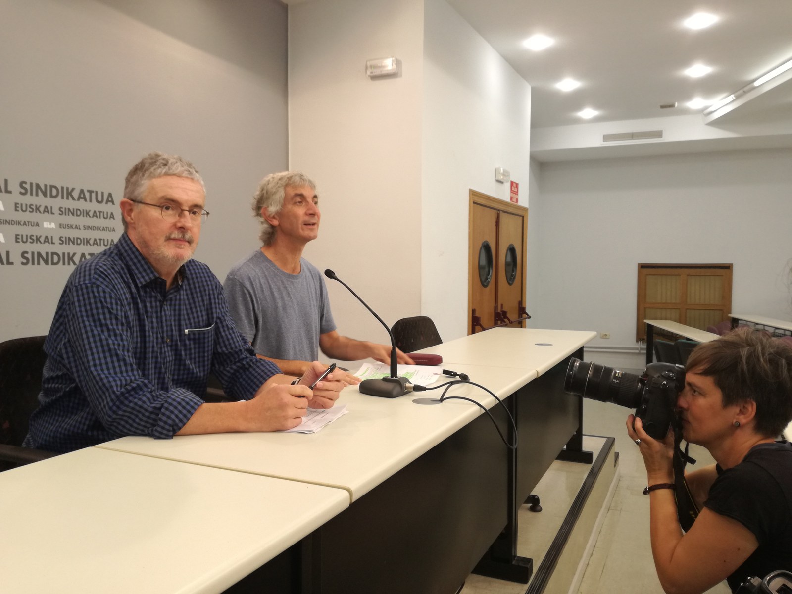 Zerga-bilketa: gutxi eta baldar