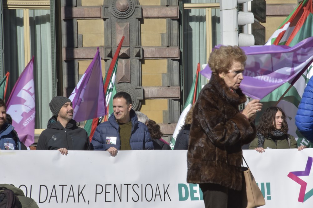 ELAk etorkizunean egingo diren murrizketei buruz ohartarazi du