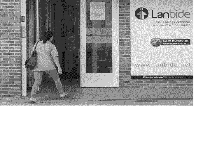 Langabezia %30 igo da Hego Euskal Herrian azken urtean