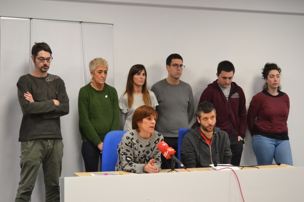 Legebiltzarrari Euskal Herriko Eskubide Sozialen Kartak aurkezturiko herri ekimen legegilearen eztabaidari bide ematea eskatzen diogu