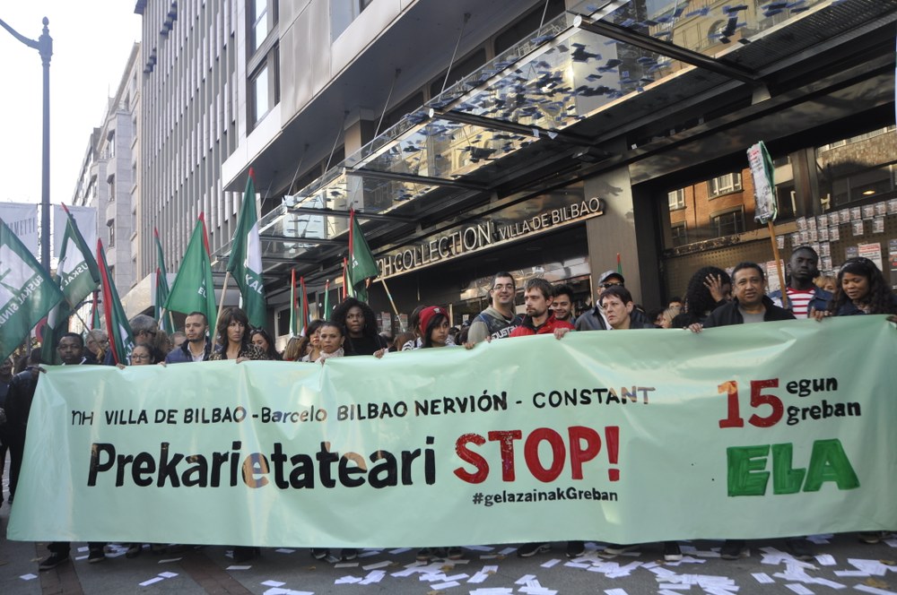 Bilboko NH eta Barceló hoteletako garbikuntza lanetako langileek bi aste daramatzate greban
