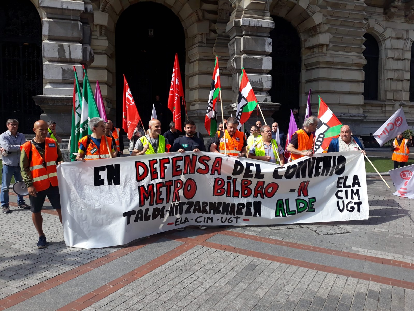 Mobilizazioak Metro Bilbaon, lan baldintzak okertu direla salatzeko Mobilizazioak Metro Bilbaon, lan baldintzak okertu direla salatzeko