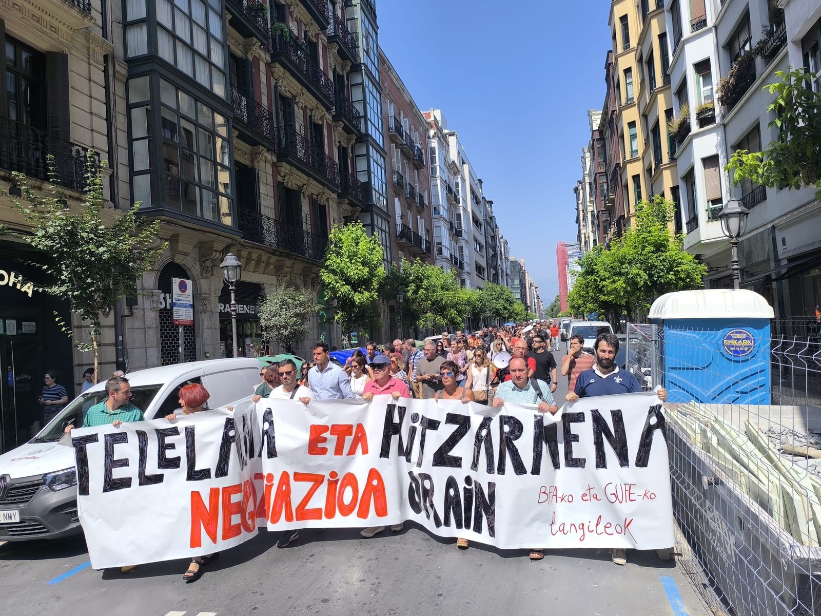 Langileak mobilizatu dira hitzarmena berritzeko eta telelanaren alde