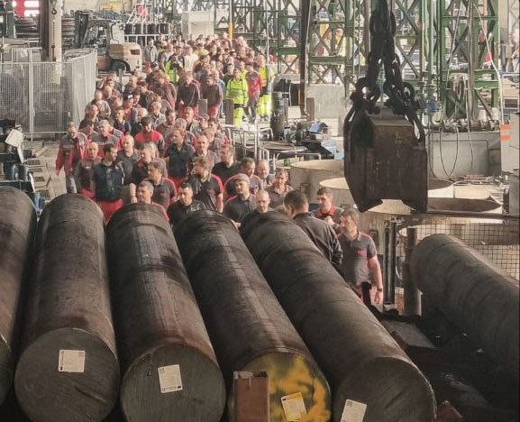 Langileek hirugarren aldiz lanuzteak egin dituzte