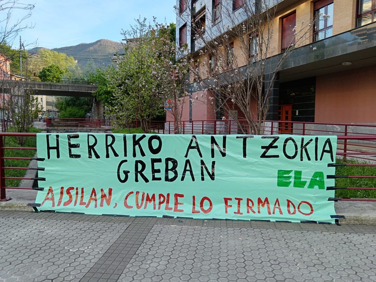 ELAk greba deitu du apirilaren 11tik 24ra ELAk greba deitu du apirilaren 11tik 24ra