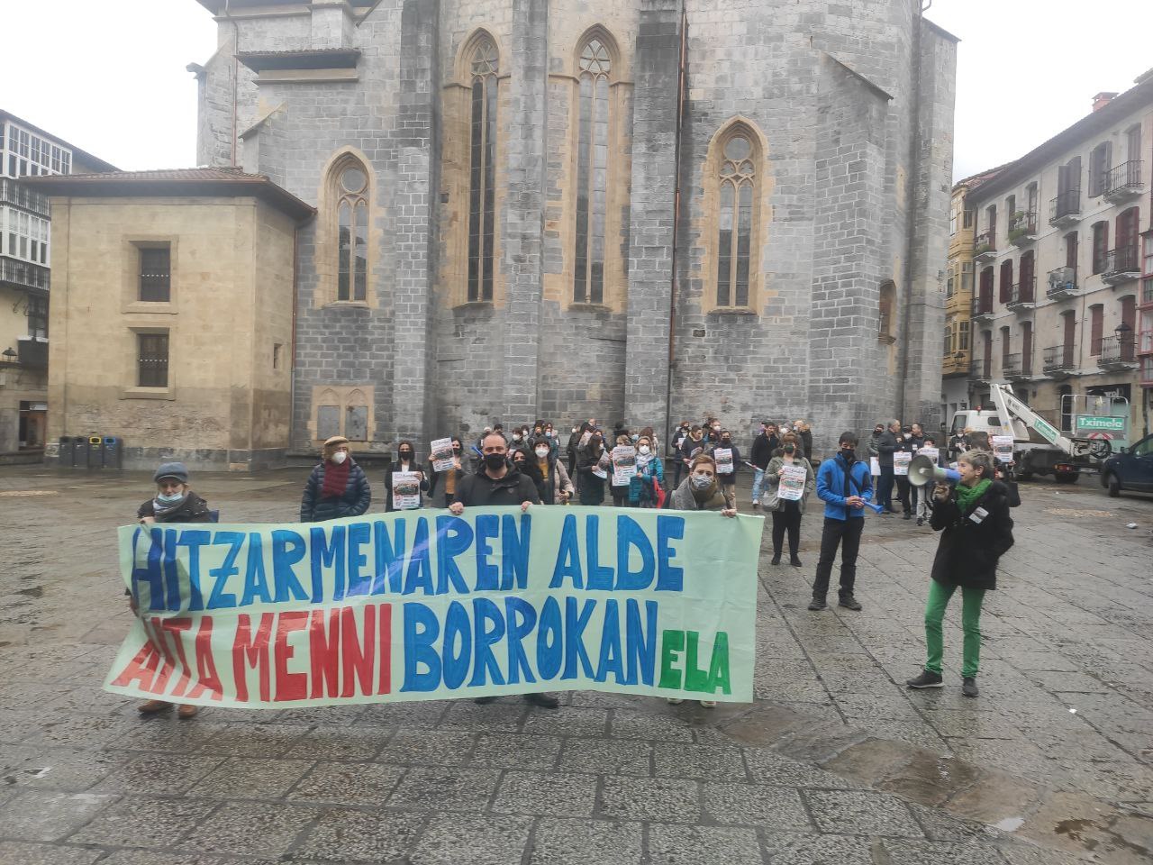 ELAk mobilizazioekin jarraituko du Aita Mennin, enpresak pausorik ematen ez badu ELAk mobilizazioekin jarraituko du Aita Mennin, enpresak pausorik ematen ez badu