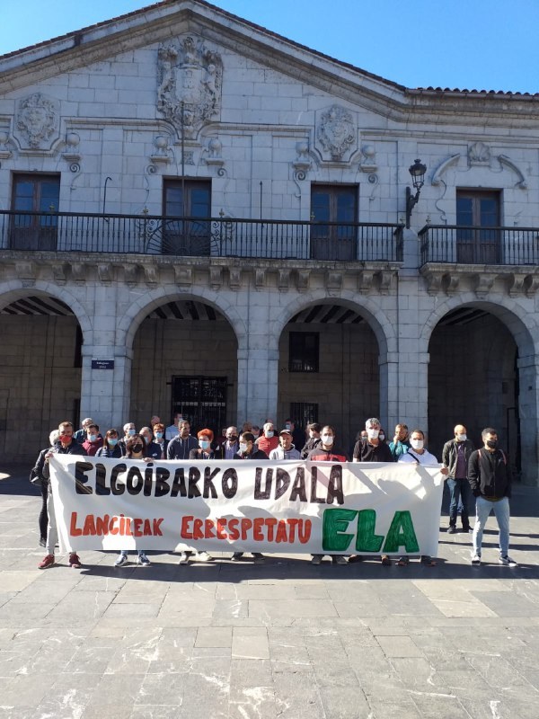 Elgoibarko herri-lanetako Brigadako langileek euren lan baldintzak hobetzea eskatu diote Udalari Elgoibarko herri-lanetako Brigadako langileek euren lan baldintzak hobetzea eskatu diote Udalari
