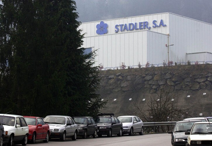 ELAk enpresaren itxiera zuzendaritzaren kudeaketa txarraren ondorio dela salatu du