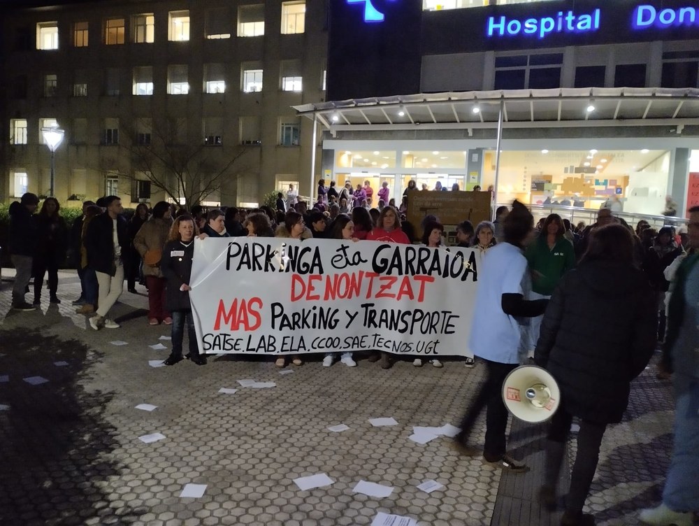 ELA mobilizatu da aparkaleku publiko falta dela eta irtenbidea eskatzeko