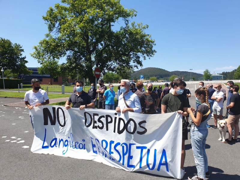 Lanuzteak ekainaren 15 eta 17an eta greba eguna ekainaren 22an Zamudioko ZTE enpresan