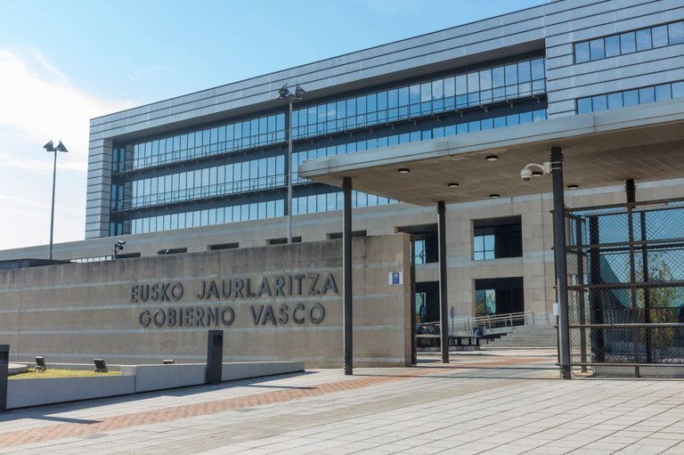 ELAk salatu du EAJren lege aldaketak gaztelaniaren nagusitasuna finkatuko duela