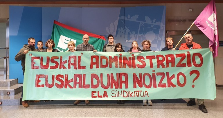 ELAk txalotu du EH-Bilduren lege-proposamena euskara eta gaztelaniaren ezagutza exijentzia parekatzeko