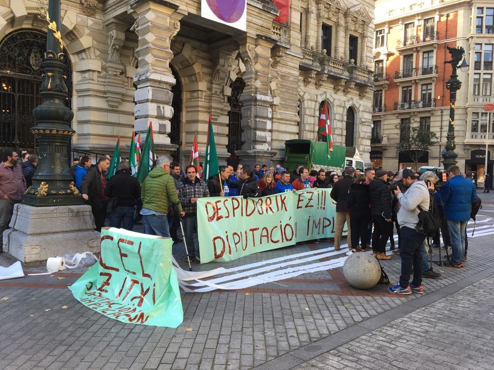 Erakundeak ez dira busti CELeko lanpostuak eta enpleguaren baldintzak babesteko