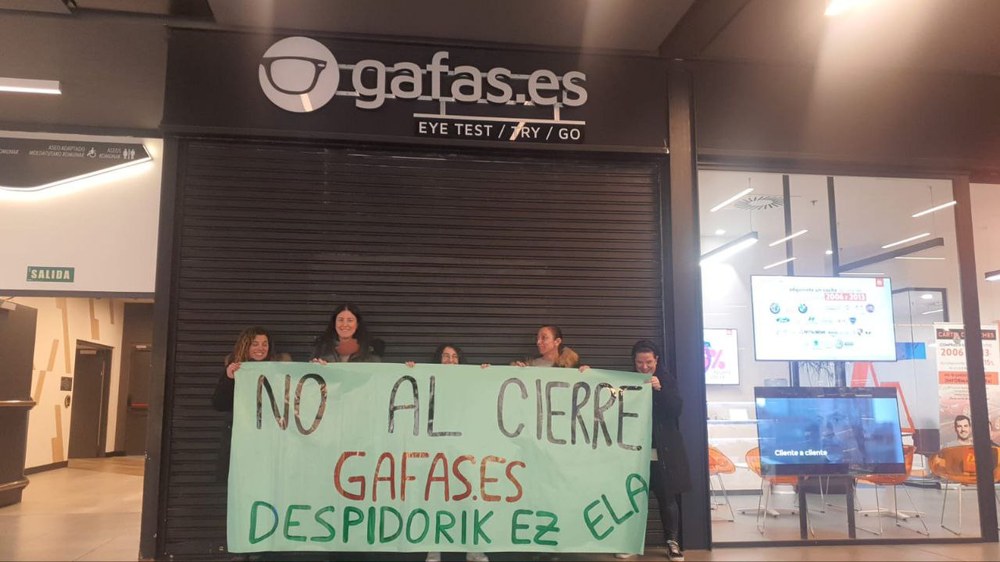 GAFAS.ES-EKO langileak beren lanpostuen alde borrokan