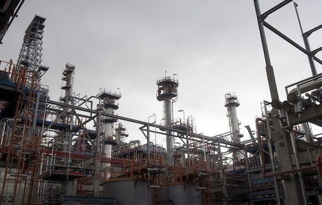 Mobilizazioak Petronorren, enpresak uko egin diolako hitzarmen berri bat sinatzeari