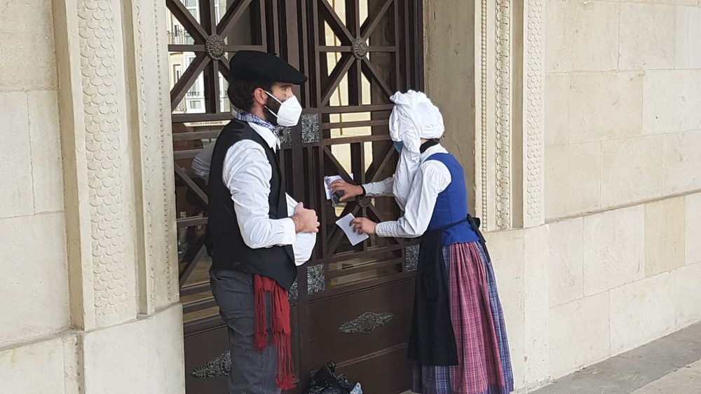 Arabako erresidentzia pribatizatuetako langileek Aldundiaren utzikeria salatu dute gabonetako gutun batean