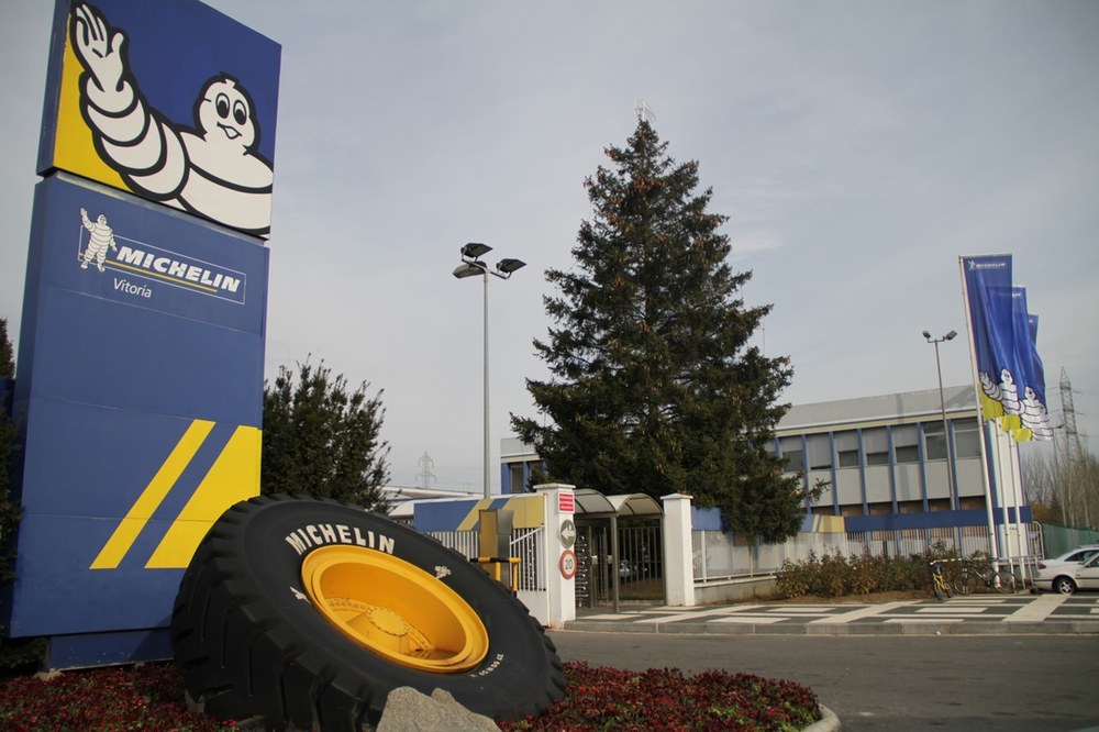 ELAk grebaren aldeko apustua egiten du UGTk eta CCOOk sustatutako desmobilizazioa geldiarazteko