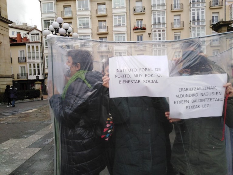 ELAk salatu du patronalak bertan behera utzi duela azken negoziazio bilera