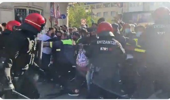 ELAk salatu egin du Tubacexen enplegua defenditzen dutenen aurka Ertzaintzak agertu duen jokabidea
