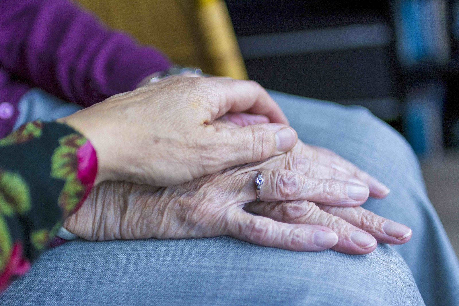 Elkarretaratzea salatzeko enpresak ez dituela agindutako soldata igoerak egin