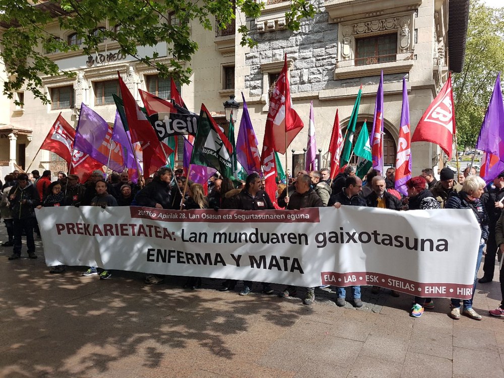 Gaixotasun profesionalei ez zaie arretarik jartzen