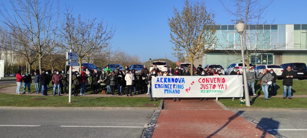 Lau orduko lanuztea egin dute Miñaoko Aernnova Engineering enpresan